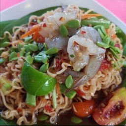 ตำมาม่ากุ้งสด