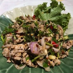 ส้มตำปลาเผา
