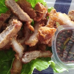 เสือร้องไห้ทอดน้ำปลา