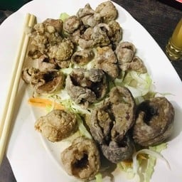 ไส้หมูพะโล้ทอด