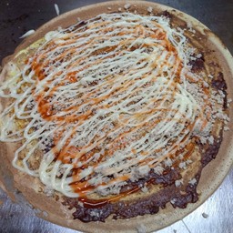 เครปไข่พริกเผาหมูสับ