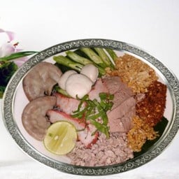 ก๋วยเตี๋ยวต้มยำสุโขทัย by relax
