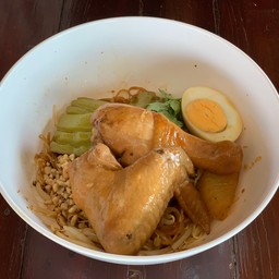 ก๋วยเตี๋ยวไก่มะระ (น่อง+ปีกไก่)