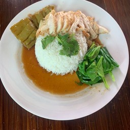 ข้าวหน้าไก่ (เนื้ออกไก่ล้วน)