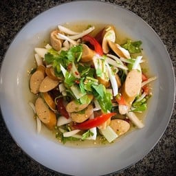 ยำไส้กรอกปลา