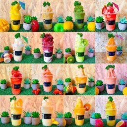 มะพร้าวปั่นนมสด  by Lovely fruit