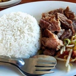 ข้าวหมูตุ๋น