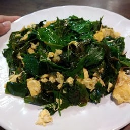 ผักเขรียงผัดไข่