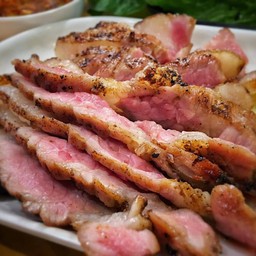 ร้านลาบหนองบัวแซบอีหลีเด้อ