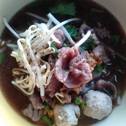 ก๋วยเตี๋ยวเนื้อสด