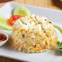 ข้าวผัดปลาหมึก 2 กล่อง + ซุปไก่ 1 ถุง