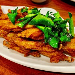 ปีกไก่ทอดซีอิ๊ว