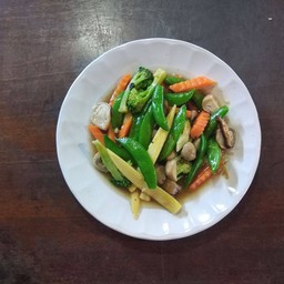 ผัดผักรวม