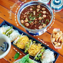 ชุดหม้อไฟสุดคุ้มหมู