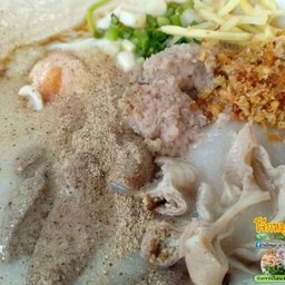 โจ๊กหมูเครื่องใน