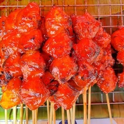 เจ้น้อยหมูปิ้ง