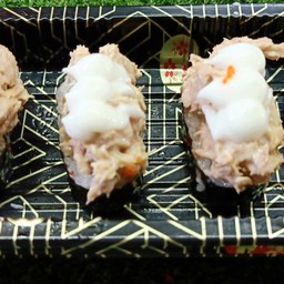 สลัดทูน่า