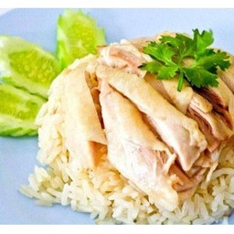 ข้าวมันไก่ต้ม