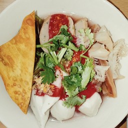 เย็นตาโฟคุณยาย สาขาที่1