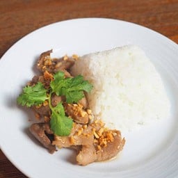 ตลาดครอบครัว ก๋วยเตี๋ยวเรือ ป.ประทีป พระราม 2