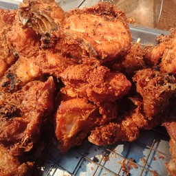 เก๋ อะไหล่ไก่ทอด