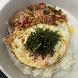 ข้าวกระเพราซาโน