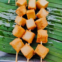 ลูกชิ้นเต้าหู้ปลา