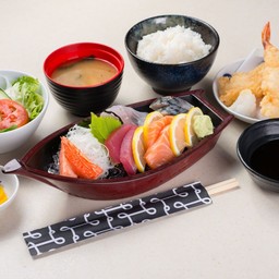 SASHIMI SET