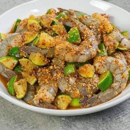 ยำมะนาวกุ้งสด