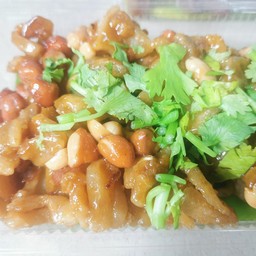 กากหมูถั่วหวาน