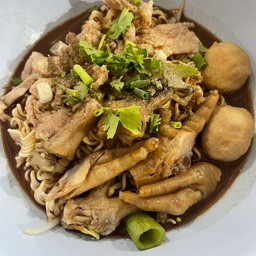 ก๋วยเตี๋ยว 2007 หน้าโรงพยาบาลอบจ.ภูเก็ต