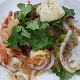 ยำวุ้นเส้นรวมมิตร