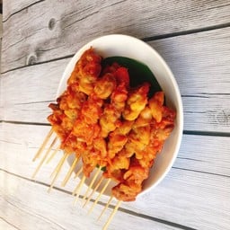 สถานีเนื้อย่าง (สถานี ย่างไก่ แมคโคร)