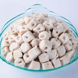 ลูกชิ้นเหลี่ยม ไม่ลวก 20 ลูก