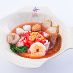 เส้นใหญ่เย็นตาโฟกุ้งสด