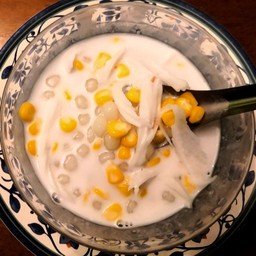 บัวลอยข้าวโพด