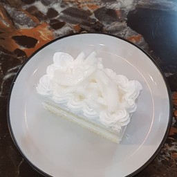 เค้กมะพร้าวครีมนมสด