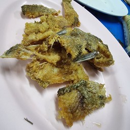 ปลาสลิดทอด