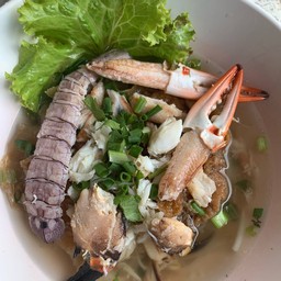 ก๋วยเตี๋ยวปูกั้ง