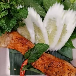 น้ำตกปลาแชลมอล