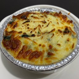 ผักโขมอบชีส