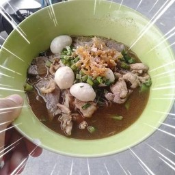 ก๋วยเตี๋ยวเรือ สบายใจ