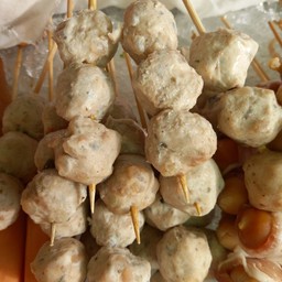 ลูกชิ้นเอ็นหมู