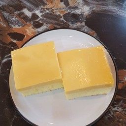 คัตตาร์ดเค้ก