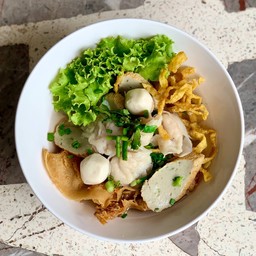 ก๋วยเตี๋ยวเครื่องปลา