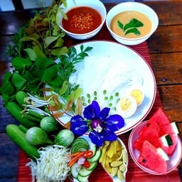 ขนมจีนบ้านบุ๊