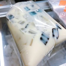 น้ำเต้าหู้นมสดใส่เครื่อง