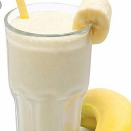 นมสดกล้วยปั่น