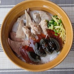 โจ๊กใข่เยี่ยวม้า