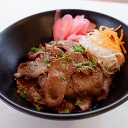 ข้าวหน้าเนื้อวากิว